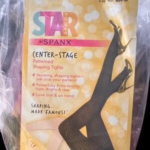 STAR SPANX CENTER STAGE PATTERNED SHAPING TIGHTS